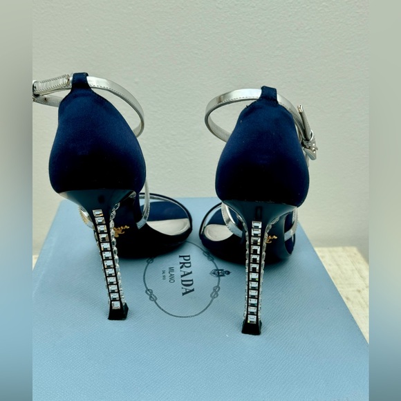 Prada Black Blue/Silver Satin Heels with Crystal
Embellished Heel size 39 - Picture 5 of 14